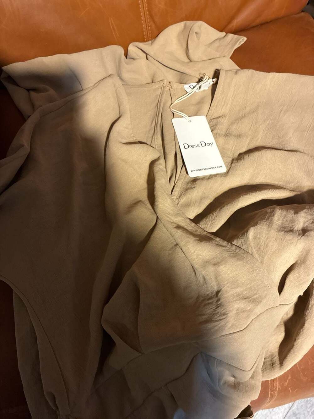 Dress Day Women's Beige V-Neck Short Sleeve Jumpsuit with Tie Belt Size S New Wi